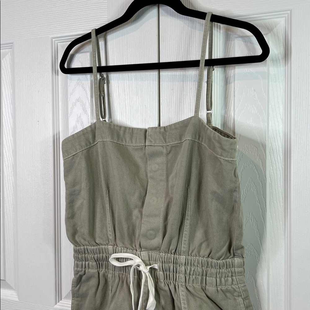 Universal Thread - Women’s Ruffle Trim Button Front Romper Various Sizes - Picture 5 of 12
